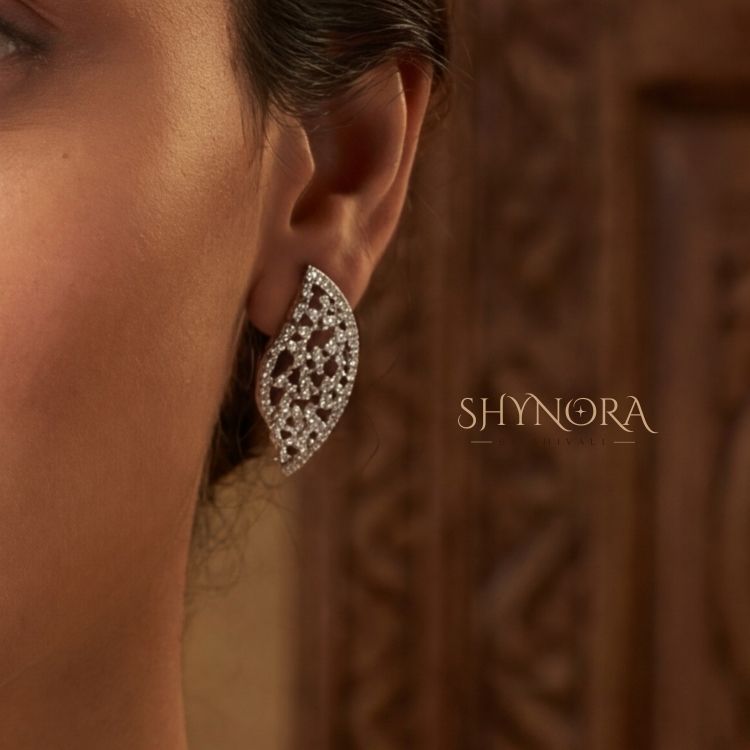 Silver Leaf AD Choker Set with Maang Tikka