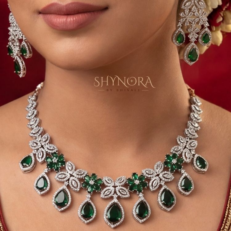 Emerald Green Floral Teardrop Necklace Set with Earrings & Maang Tikka