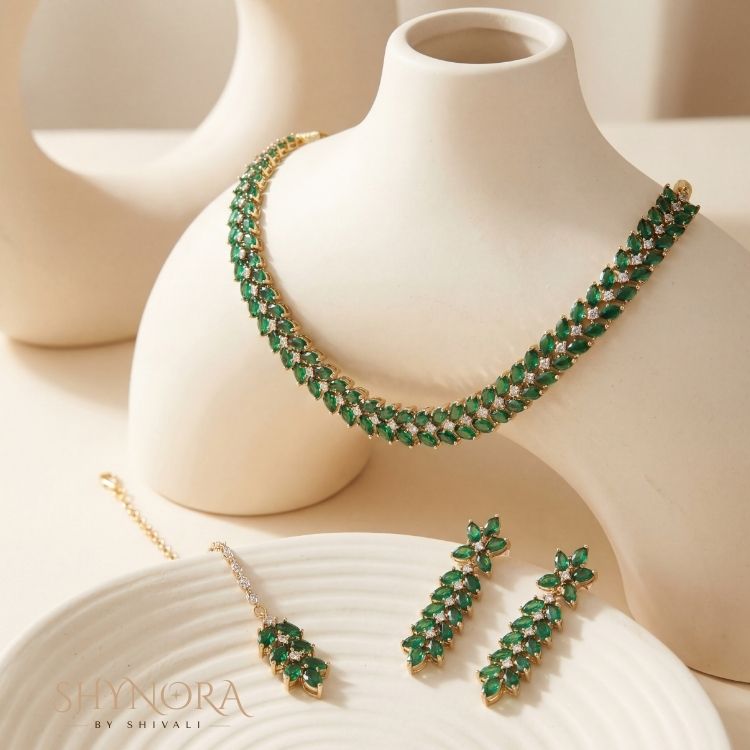 Emerald Green AD Leaf Necklace Set with Maang Tikka