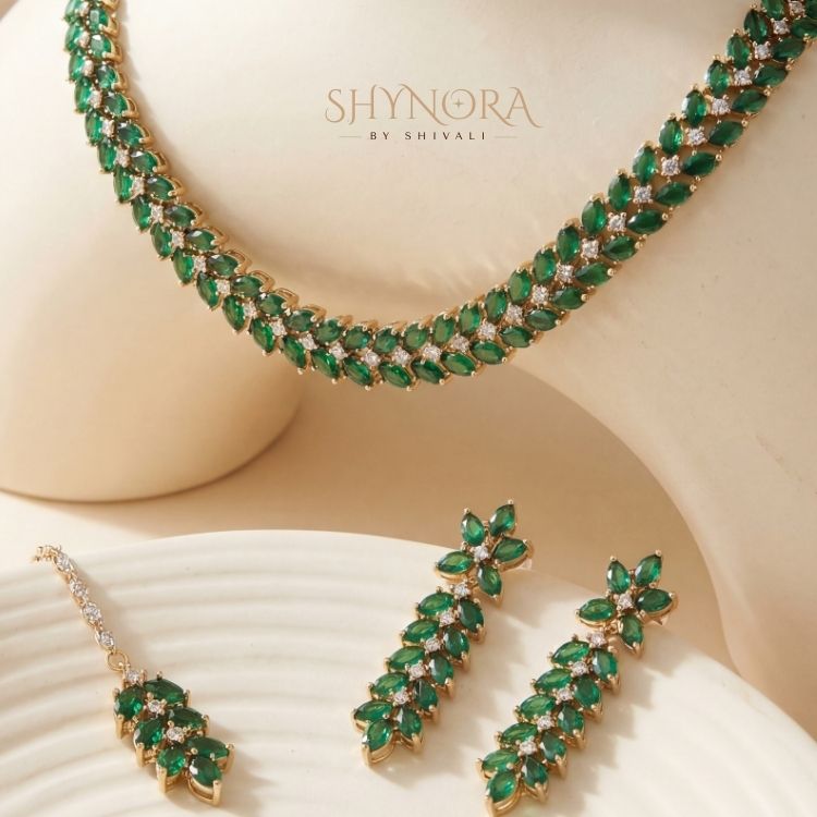 Emerald Green AD Leaf Necklace Set with Maang Tikka