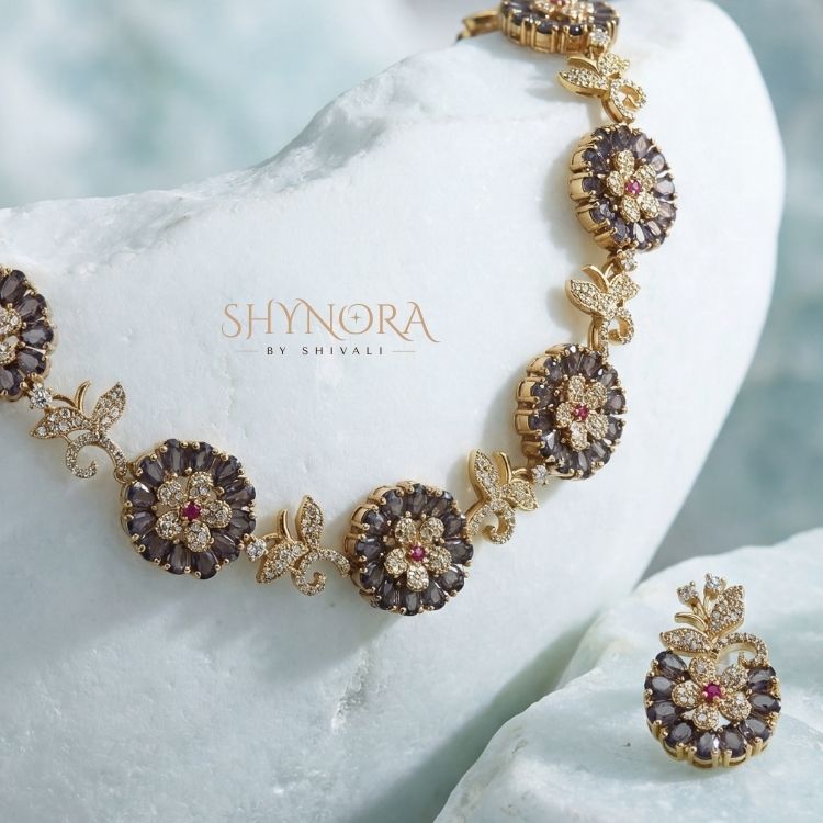 Noor Purple Floral Glow AD Necklace Set