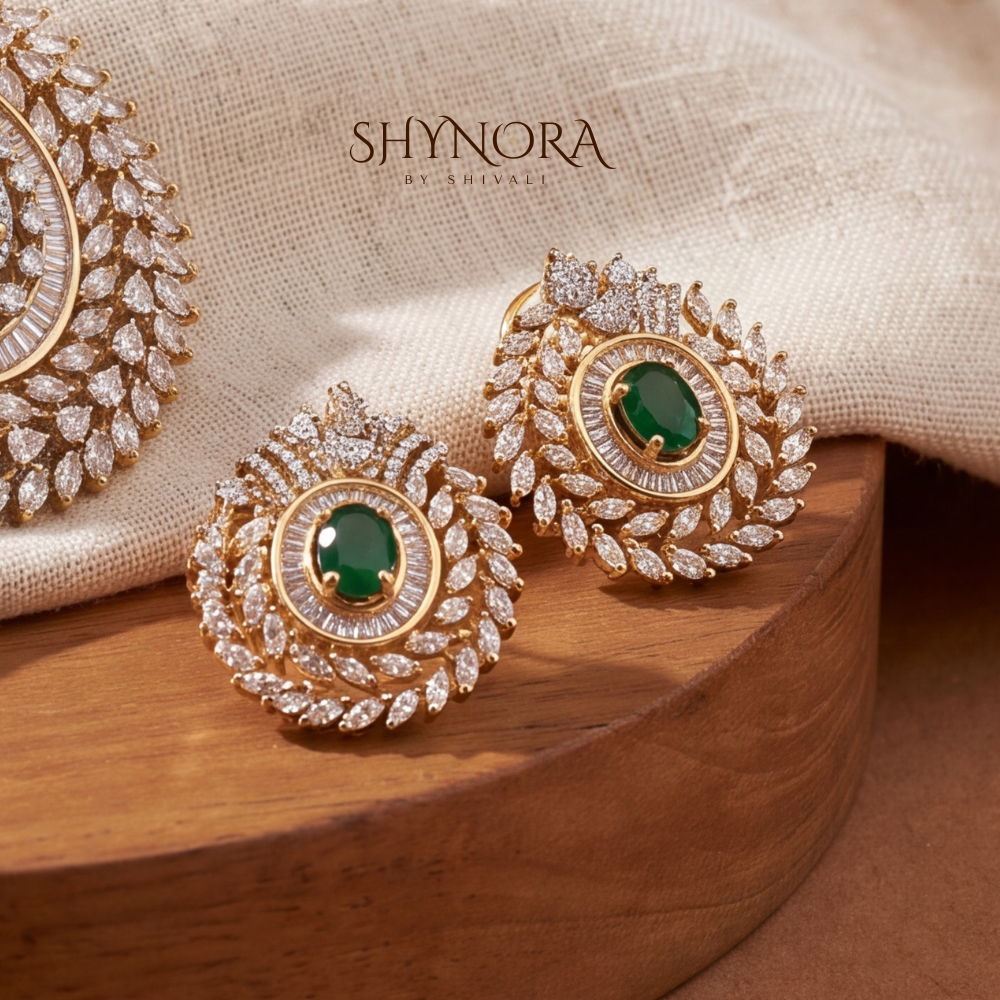 Emerald Floral Halo Pendant Set – Shynora By Shivali