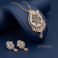 Aarohi Paisley Glow Pendant Set