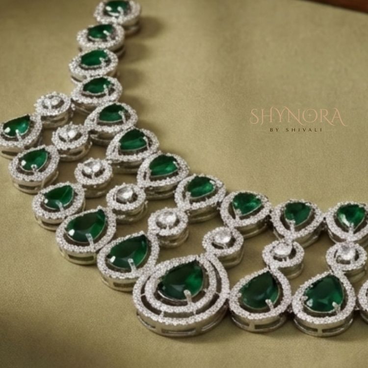 Emerald Green Teardrop Chandelier Necklace Set with Earrings