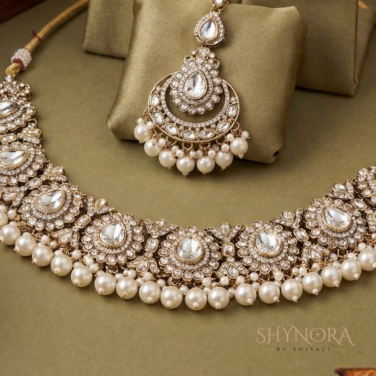Noor-e-Chand Kundan Pearl Choker Set