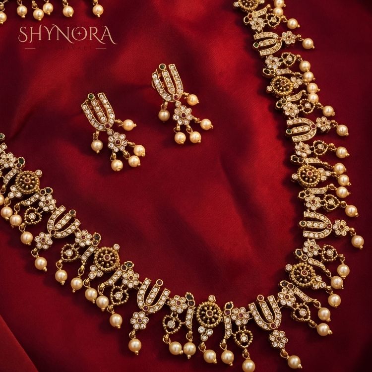 Swarna Riwaayat Dual-Layer Pearl Necklace Set