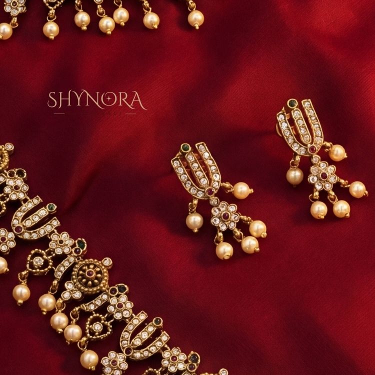 Swarna Riwaayat Dual-Layer Pearl Necklace Set