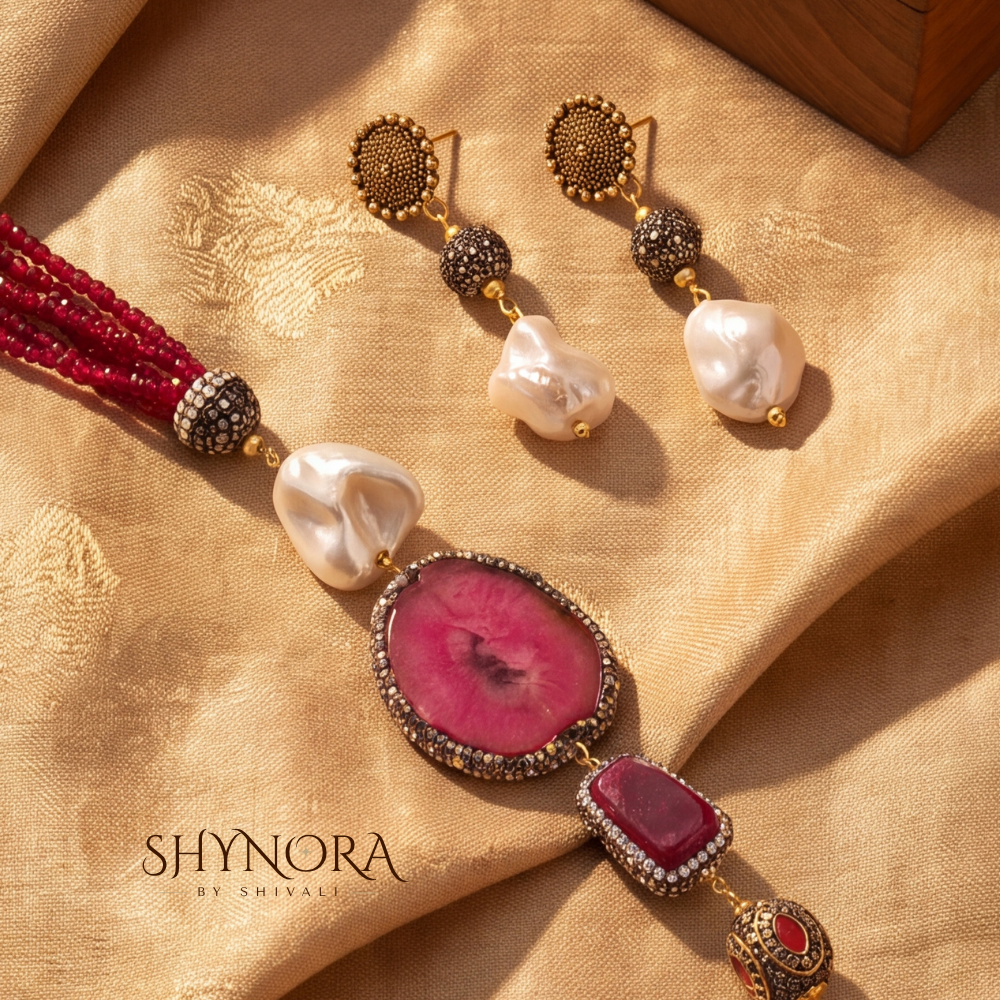 Rosewood Gemstone Mehendi Polish Pearl Necklace Set – Shynora By Shivali