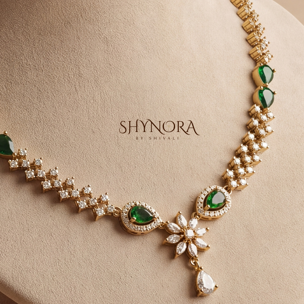Emerald Oval Cluster Chain Necklace Set – Shynora By Shivali
