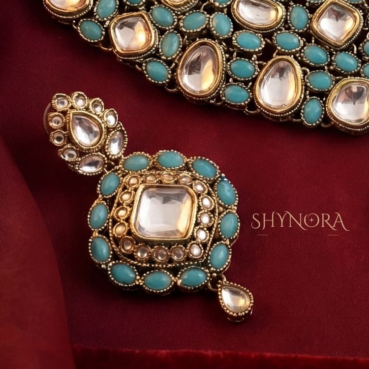 Firdaus Turquoise Kundan Choker Set