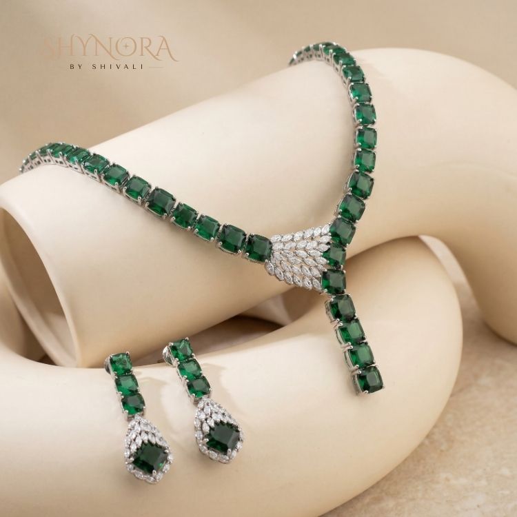 Emerald Grace Drop Necklace Set