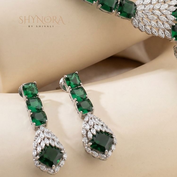 Emerald Grace Drop Necklace Set
