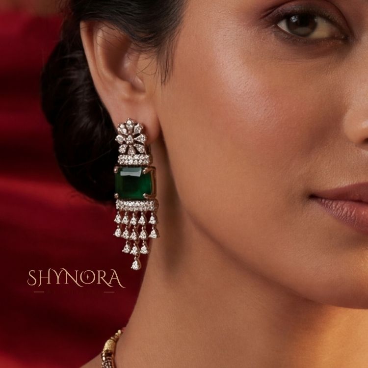 Emerald Royale Cascade Drop Necklace Se