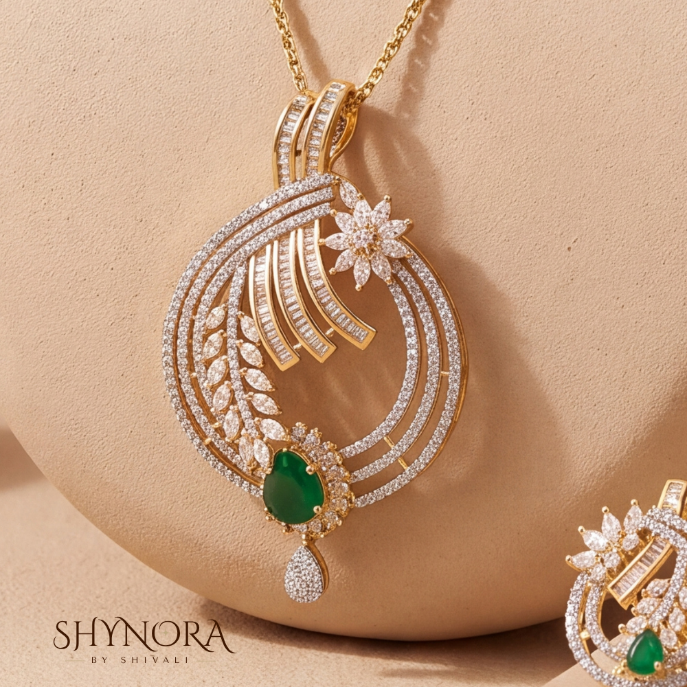 Emerald Starburst AD Pendant Set – Shynora By Shivali
