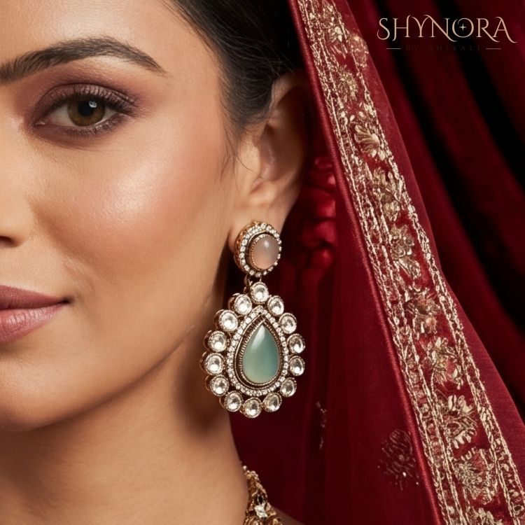 Aarohi Layered Kundan Necklace Set