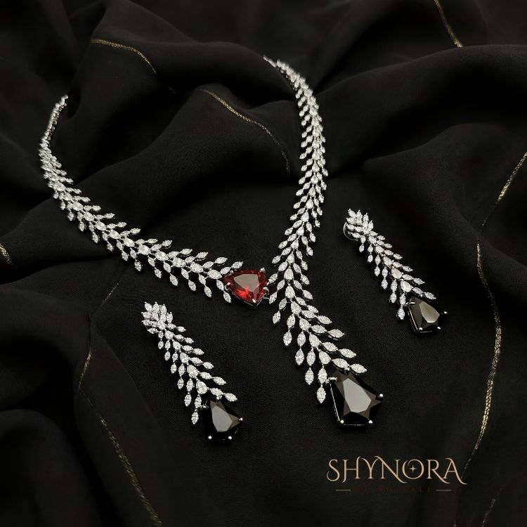 Arvena Dual-Tone Leaf Drop Necklace Set