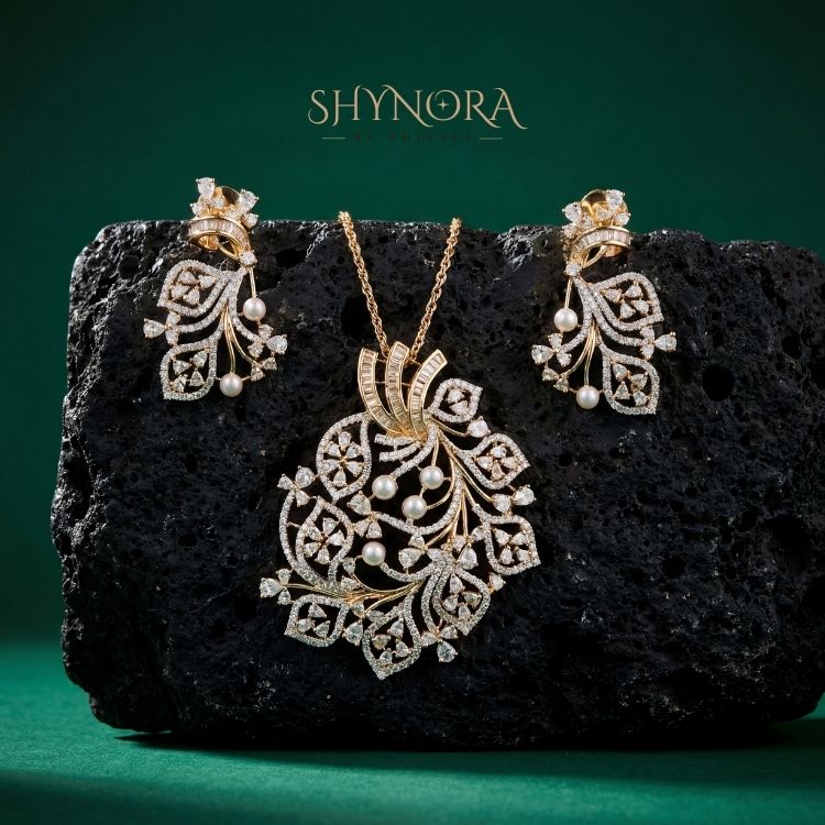 Pearl Whirl Diamond Pendant Set