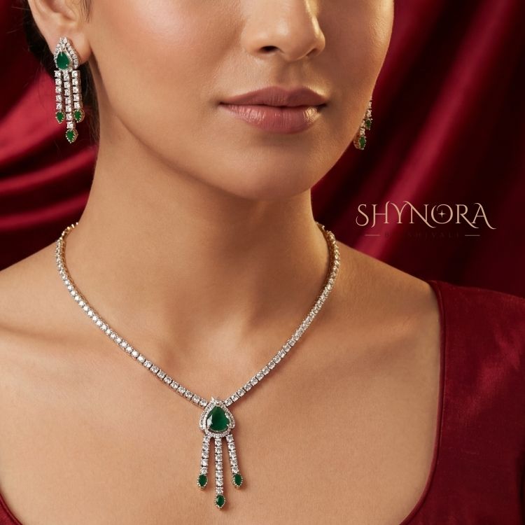 Emerald Drop Elegance Necklace Set