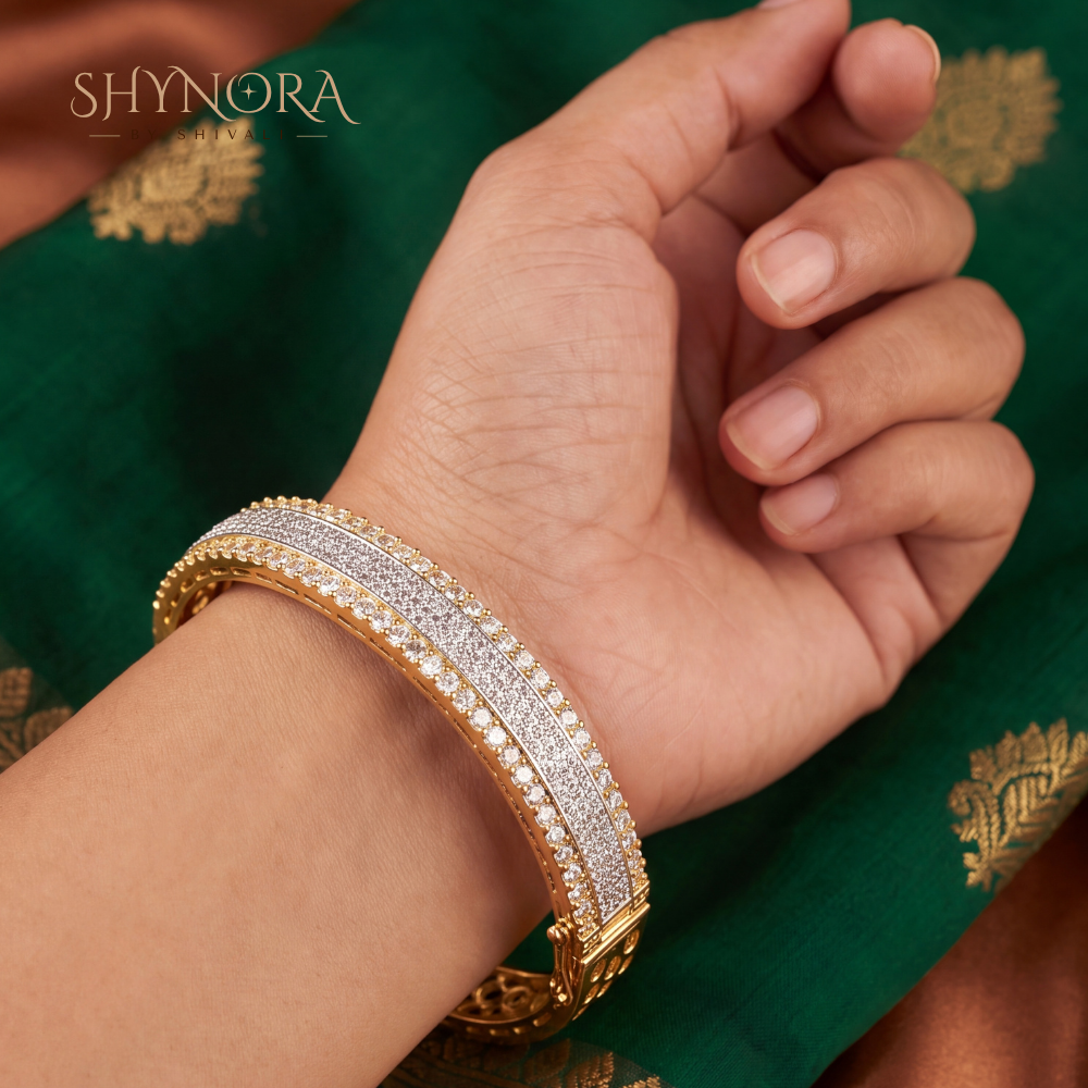Thin Lattice Kada – Shynora By Shivali