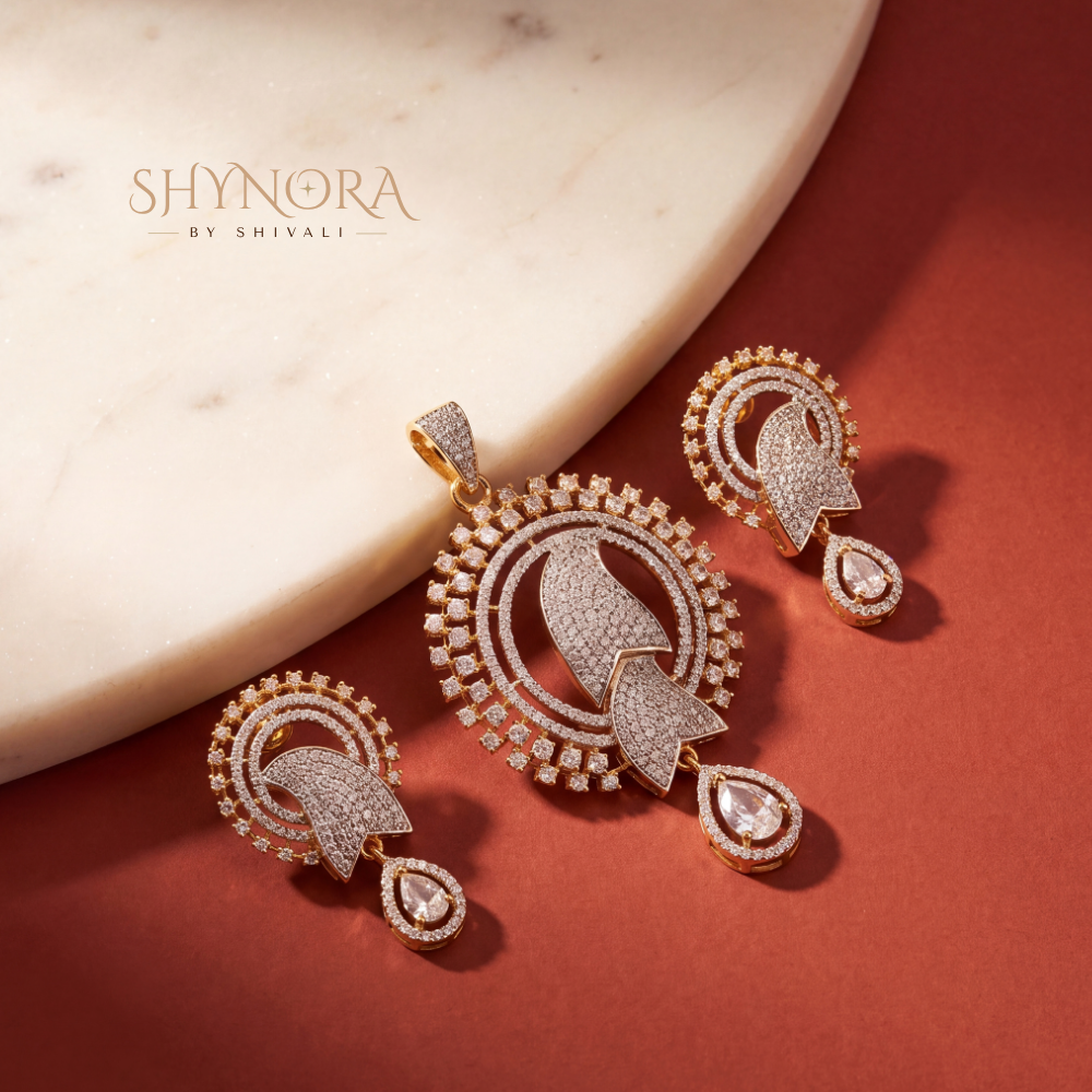 Sunburst Paisley AD Pendant Set – Shynora By Shivali