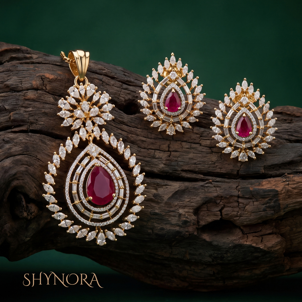 Ruby Paisley Fan Pendant Set – Shynora By Shivali