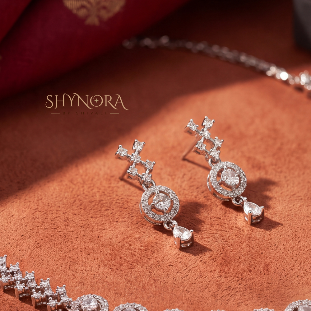 Round Halo Cluster Necklace Set – Shynora By Shivali