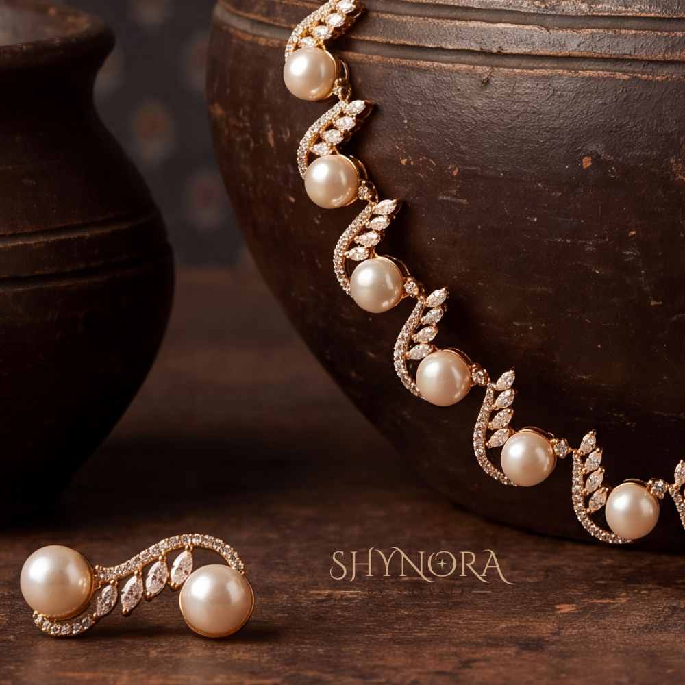 Pearl Vine Leaf Necklace Set – Shynora By Shivali