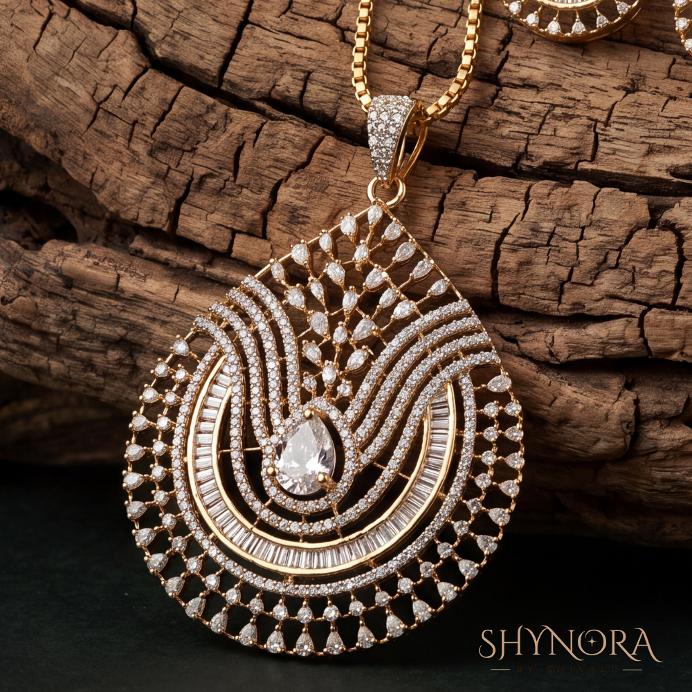 Rounded Scallop Teardrop AD Pendant Set – Shynora By Shivali