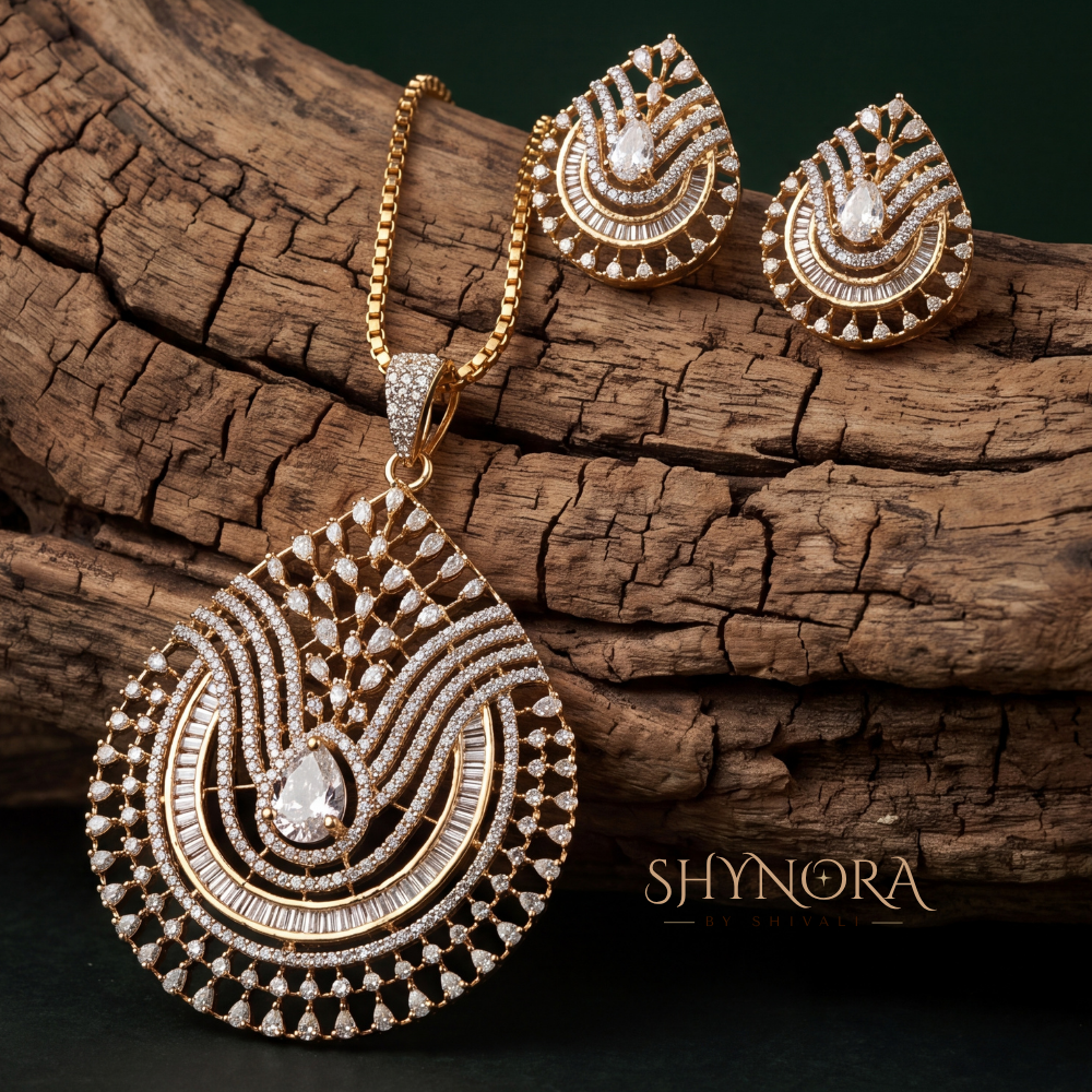 Rounded Scallop Teardrop AD Pendant Set – Shynora By Shivali