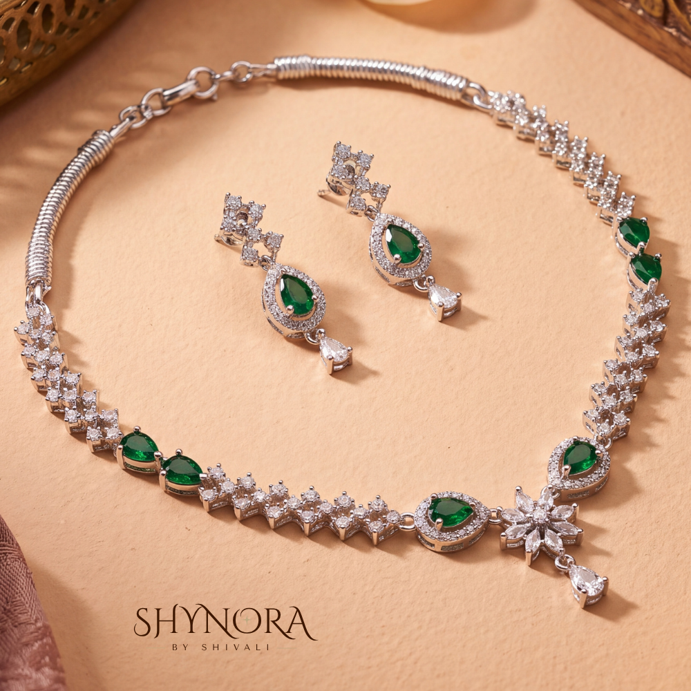 Emerald Star Accent Pear Pendant Necklace Set – Shynora By Shivali