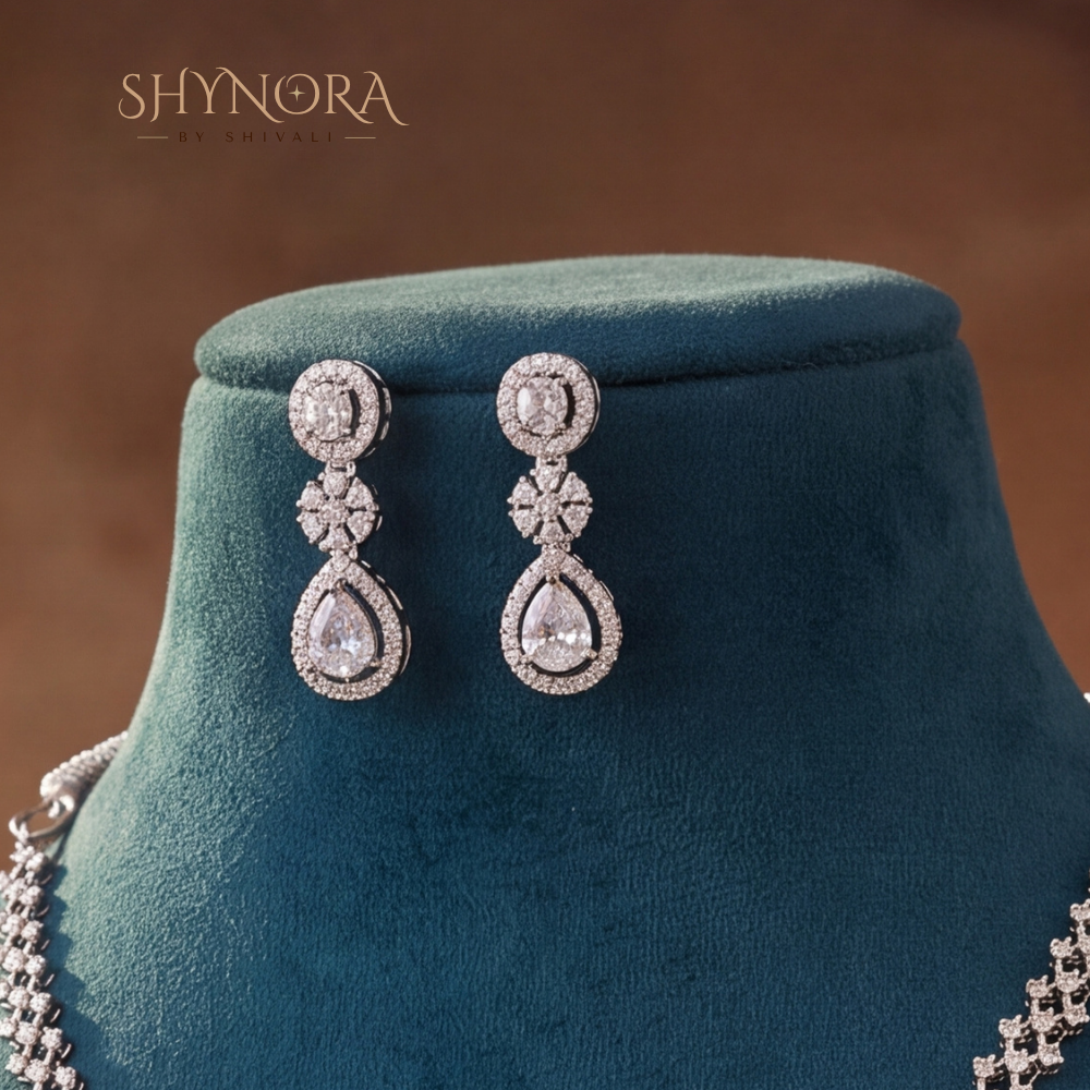 Graduated Drop Cluster Necklace Set – Shynora By Shivali