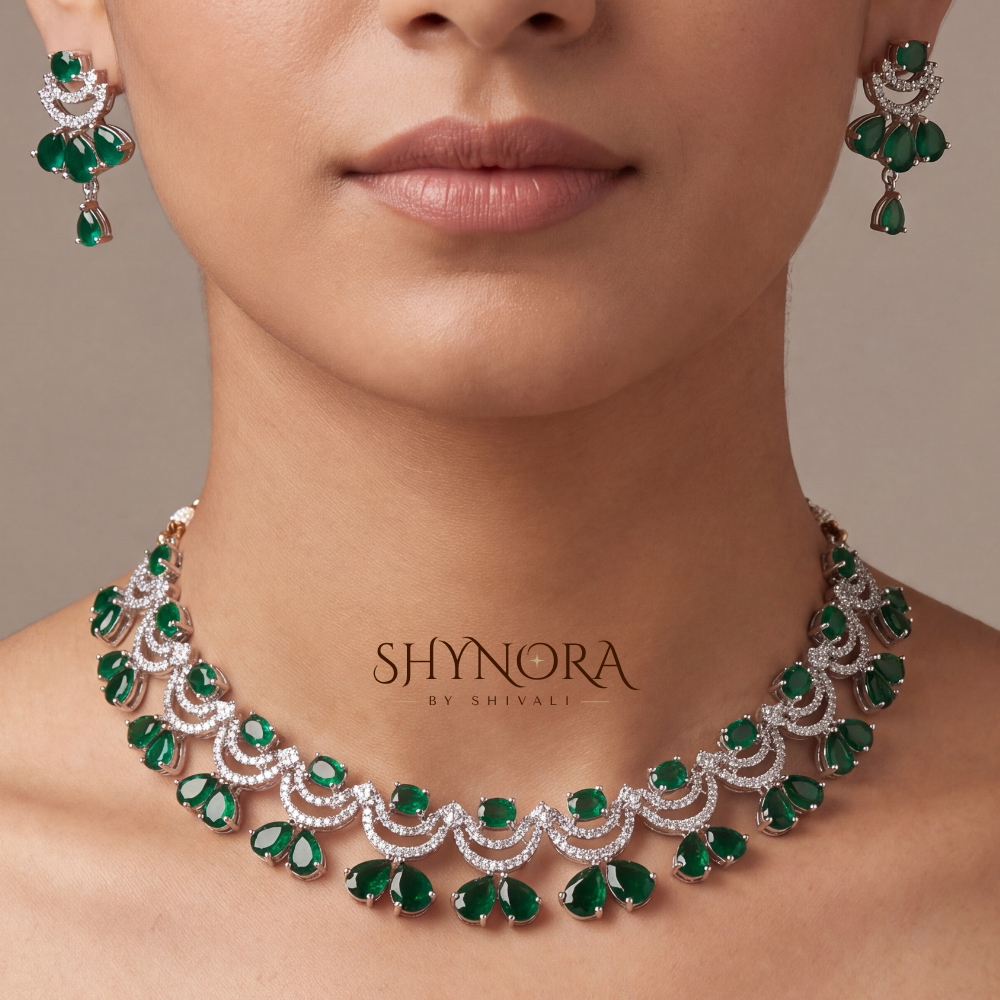 Emerald Scallop Choker Necklace Set – Shynora By Shivali