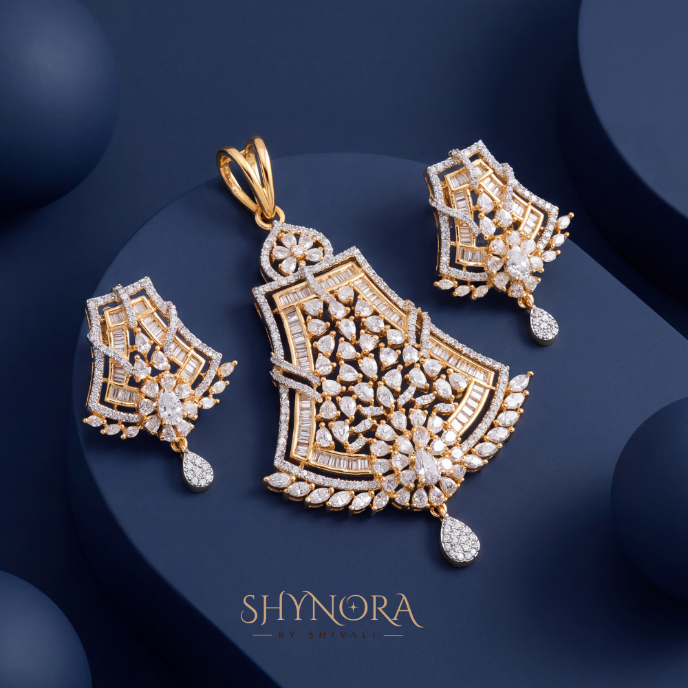 Regal Crown AD Pendant Set – Shynora By Shivali