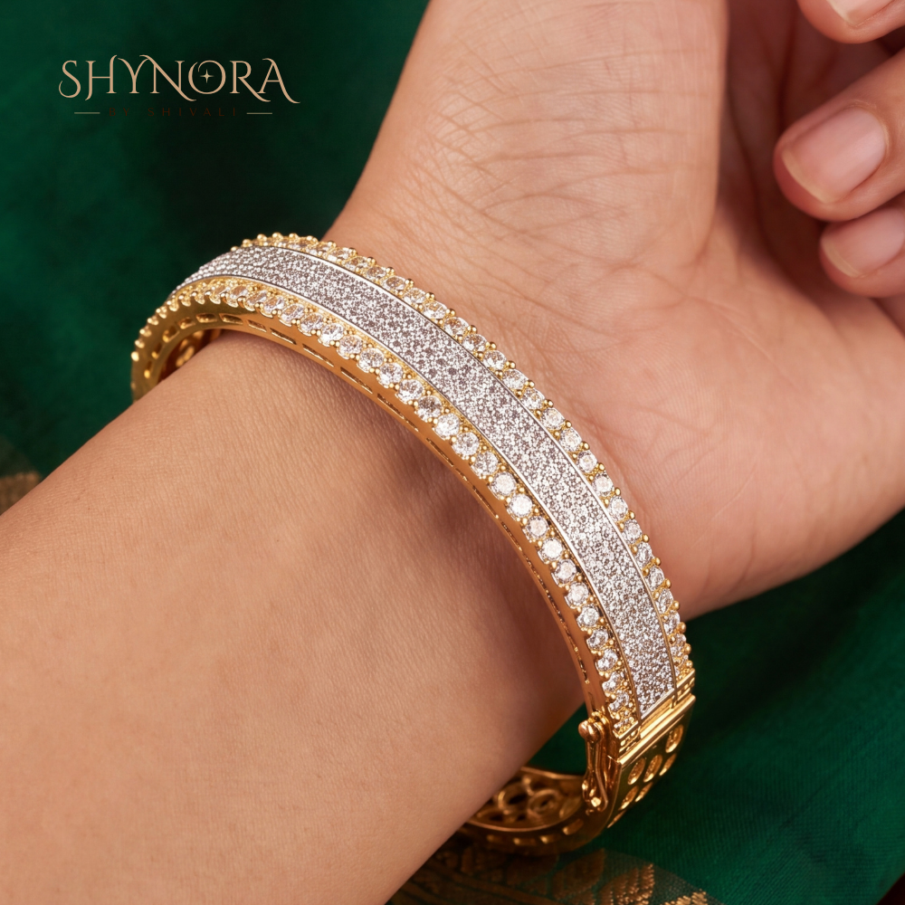 Thin Lattice Kada – Shynora By Shivali