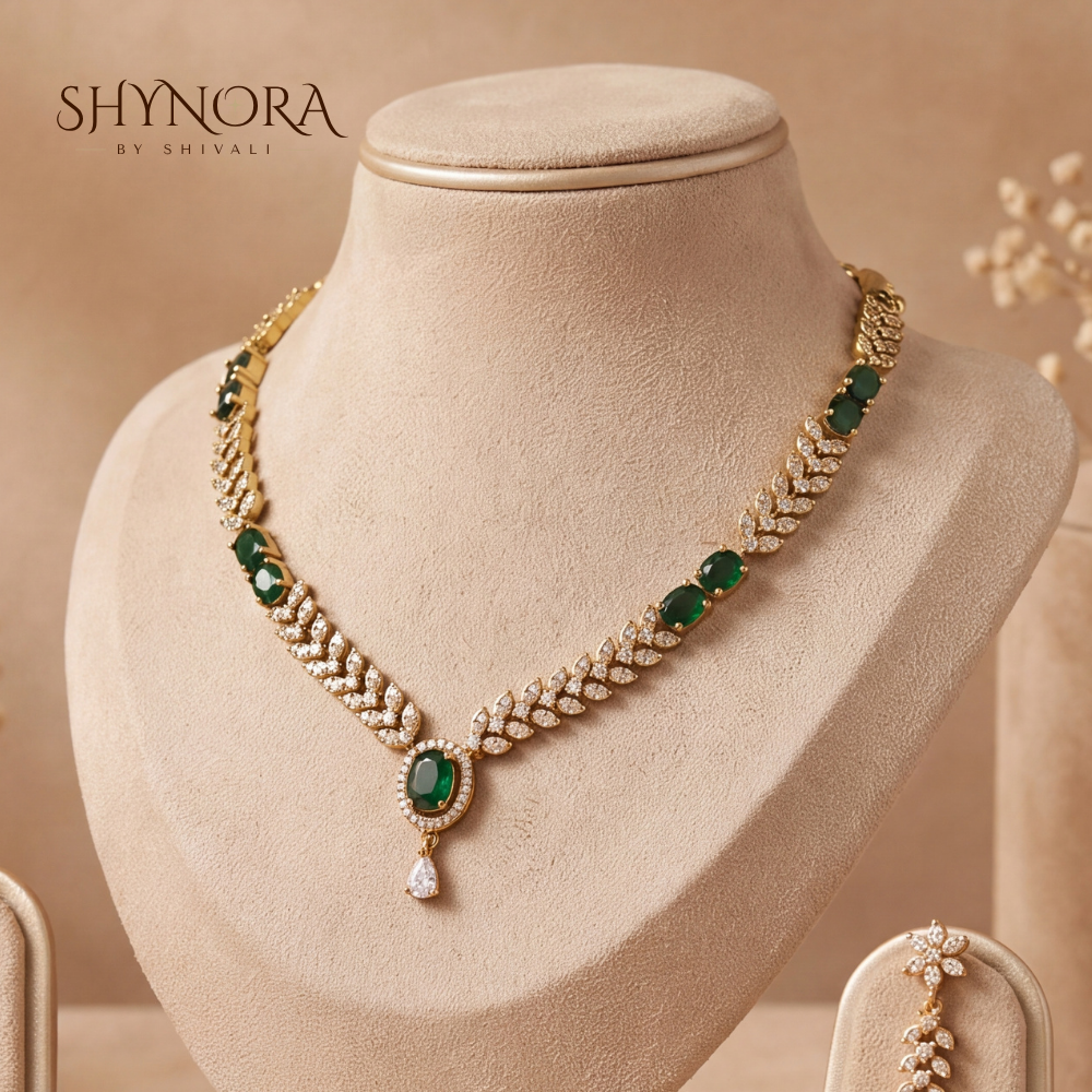 Emerald Chain Link Pear Pendant Necklace Set – Shynora By Shivali