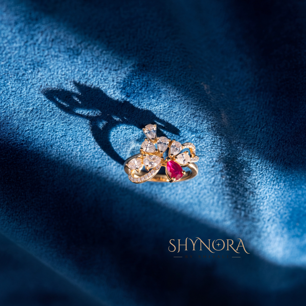 Emerald Paisley Crown Adjustable Ring – Shynora By Shivali
