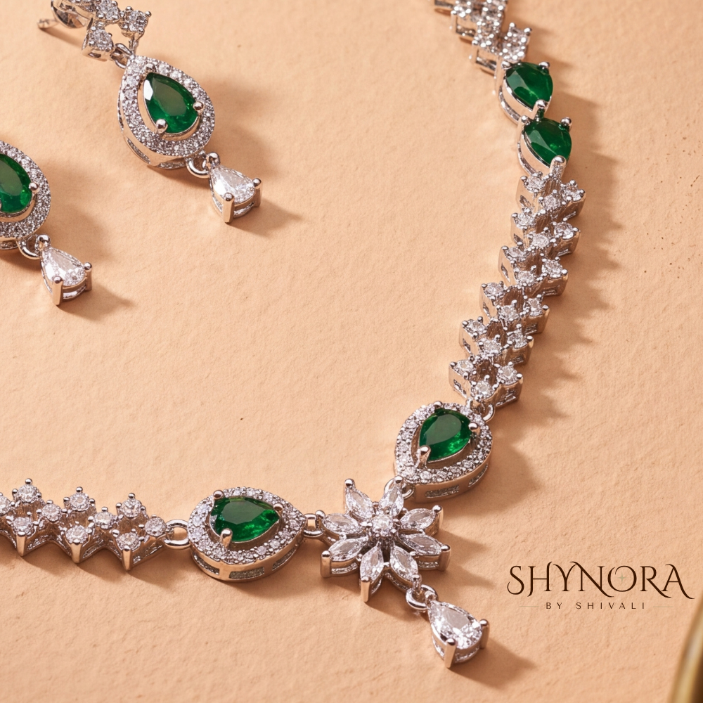 Emerald Star Accent Pear Pendant Necklace Set – Shynora By Shivali