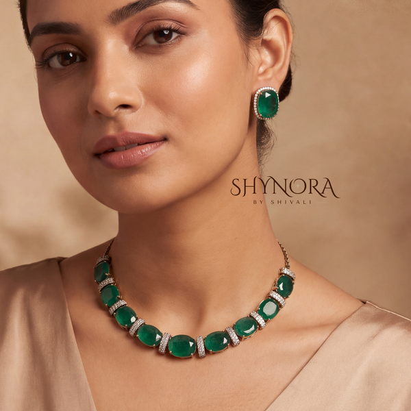 Emerald Cluster Mehendi Polish Necklace – Shynora By Shivali