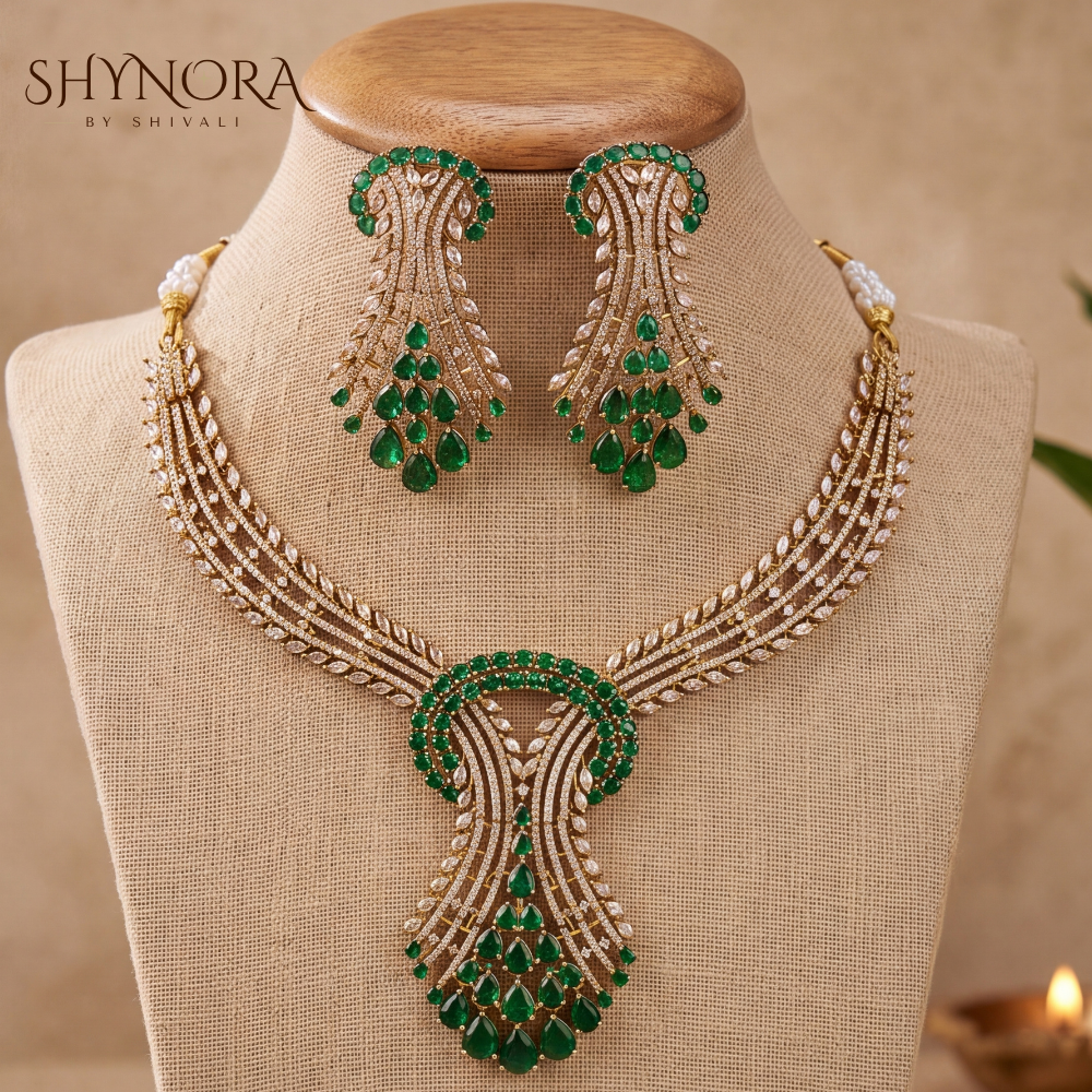 Peacock Wing Emerald Necklace Set – Shynora By Shivali