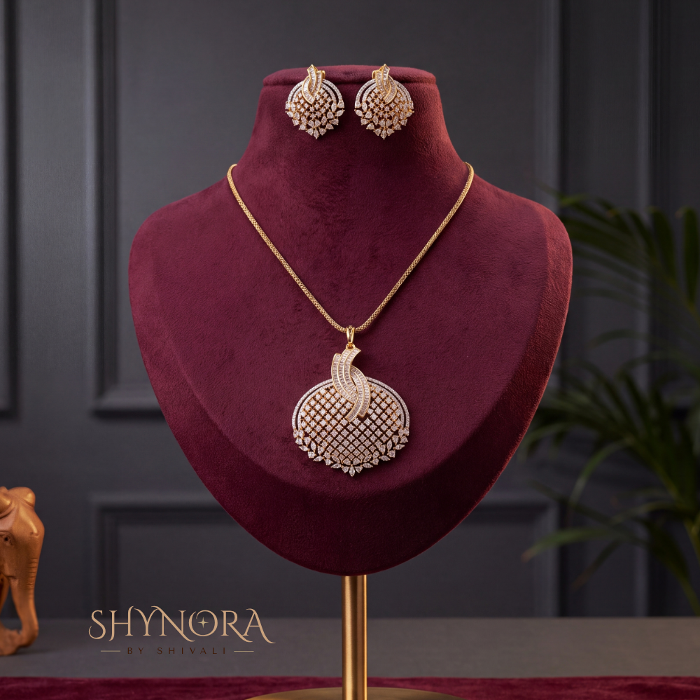 Paisley Cluster Pendant Set – Shynora By Shivali