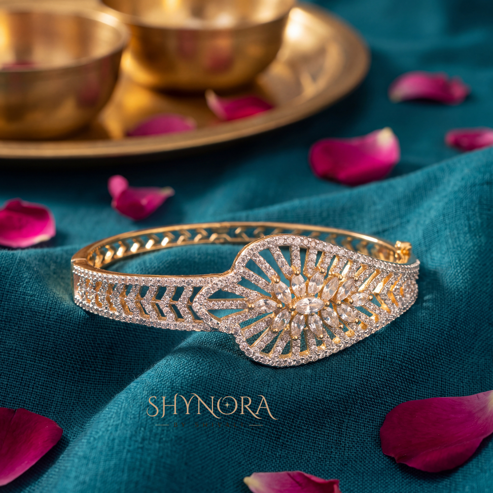 Sunburst Leaf Kada – Shynora By Shivali