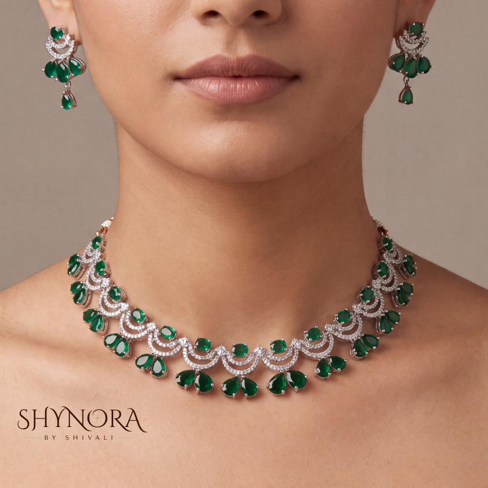 Emerald Scallop Choker Necklace Set – Shynora By Shivali