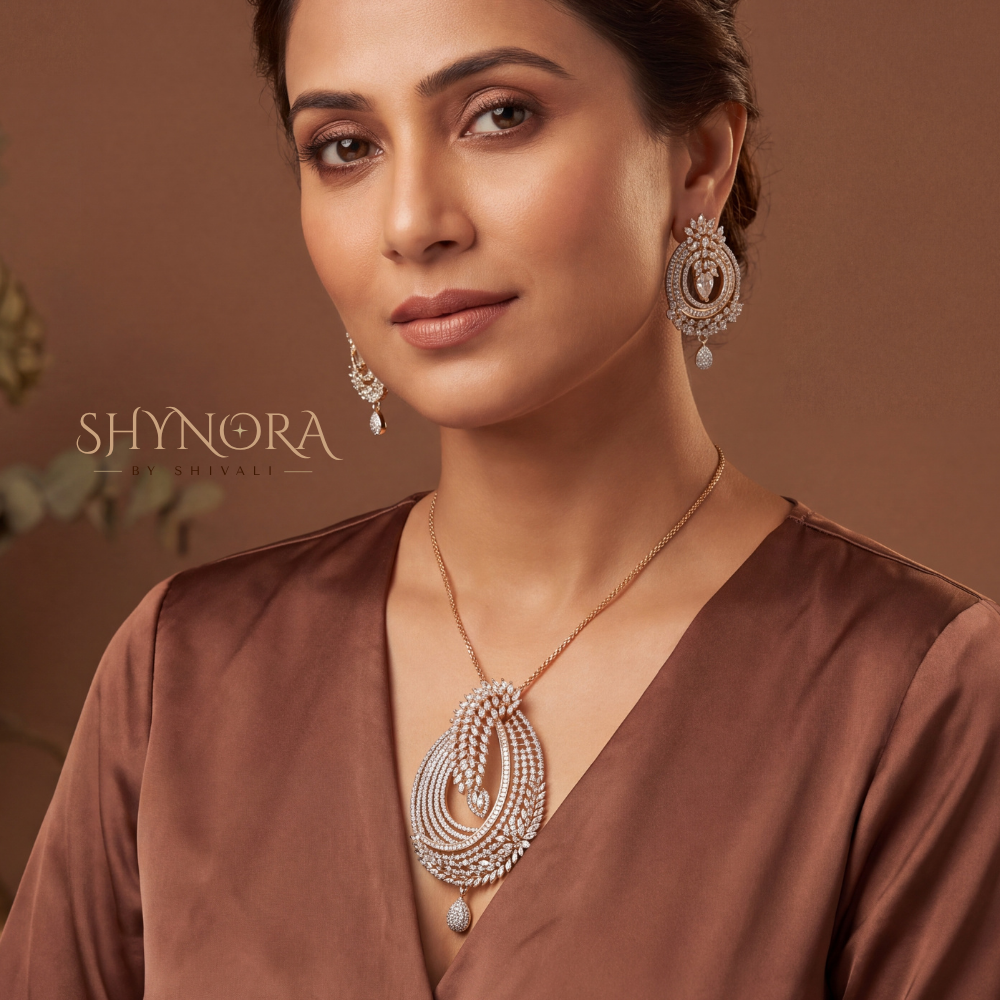 Open Feather Swirl AD Pendant Set – Shynora By Shivali
