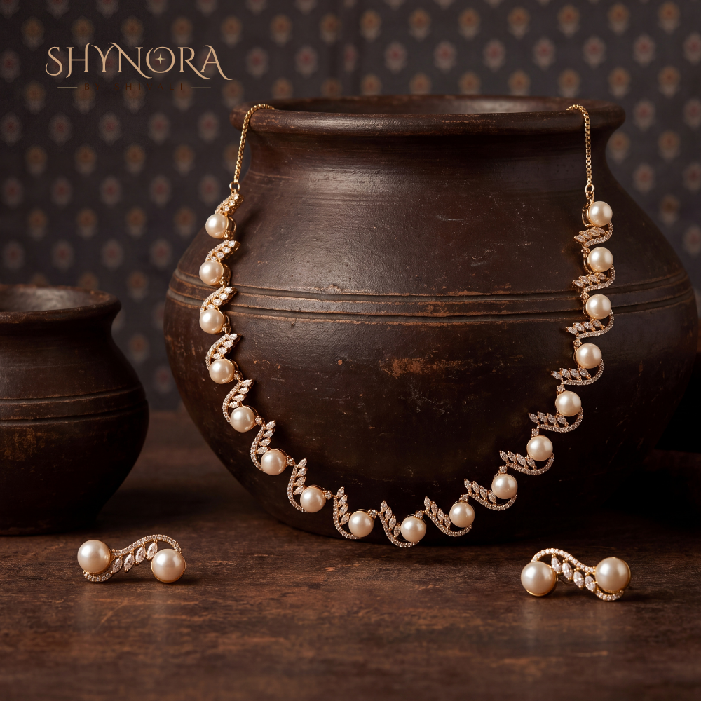 Pearl Vine Leaf Necklace Set – Shynora By Shivali