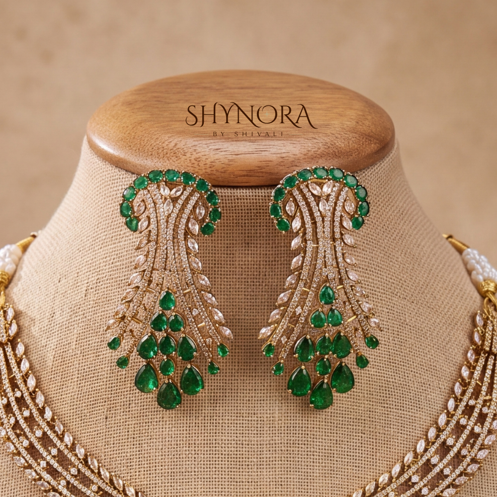 Peacock Wing Emerald Necklace Set – Shynora By Shivali