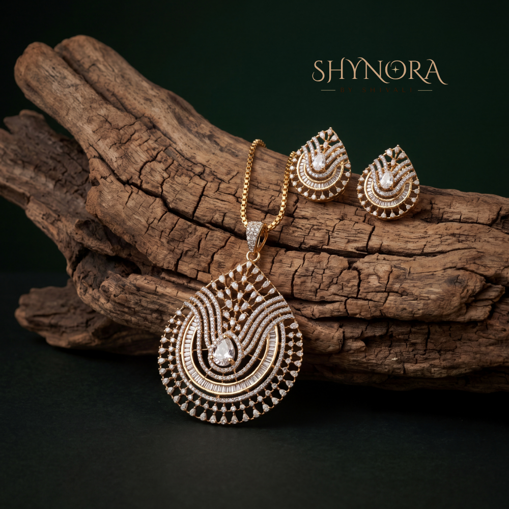 Rounded Scallop Teardrop AD Pendant Set – Shynora By Shivali