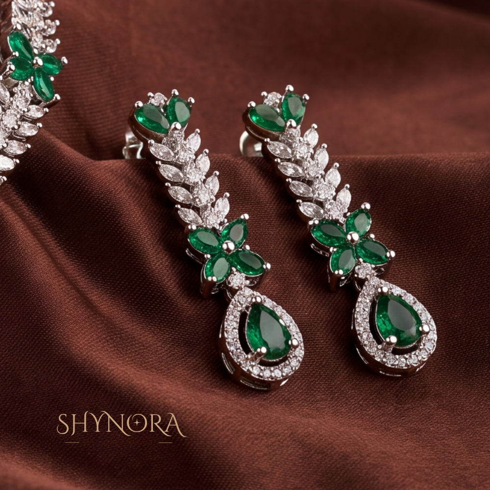 Emerald Delicate Pear Pendant Necklace Set Two – Shynora By Shivali