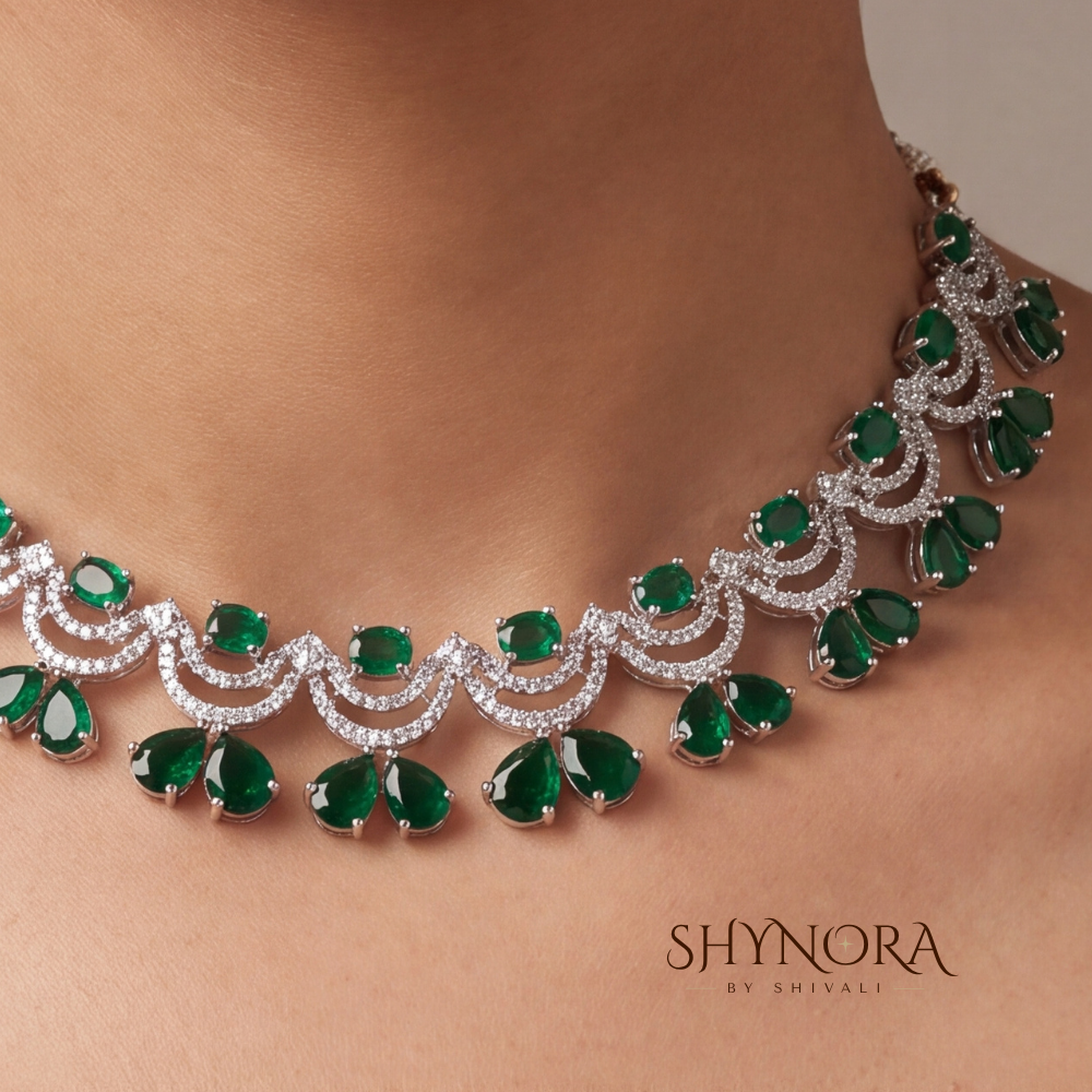 Emerald Scallop Choker Necklace Set – Shynora By Shivali