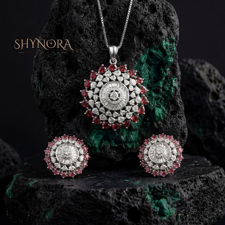 Heer Ruby Halo AD Pendant Set