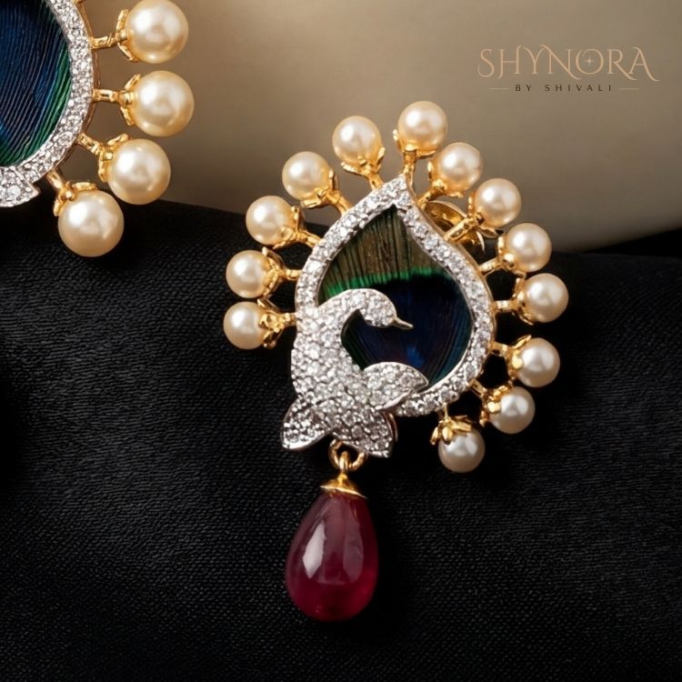 Mayura Pearl Grace Pendant Set